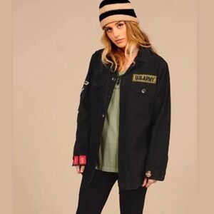 Vintage Havana Distressed Army Peace Sign Patch Shacket Overshirt